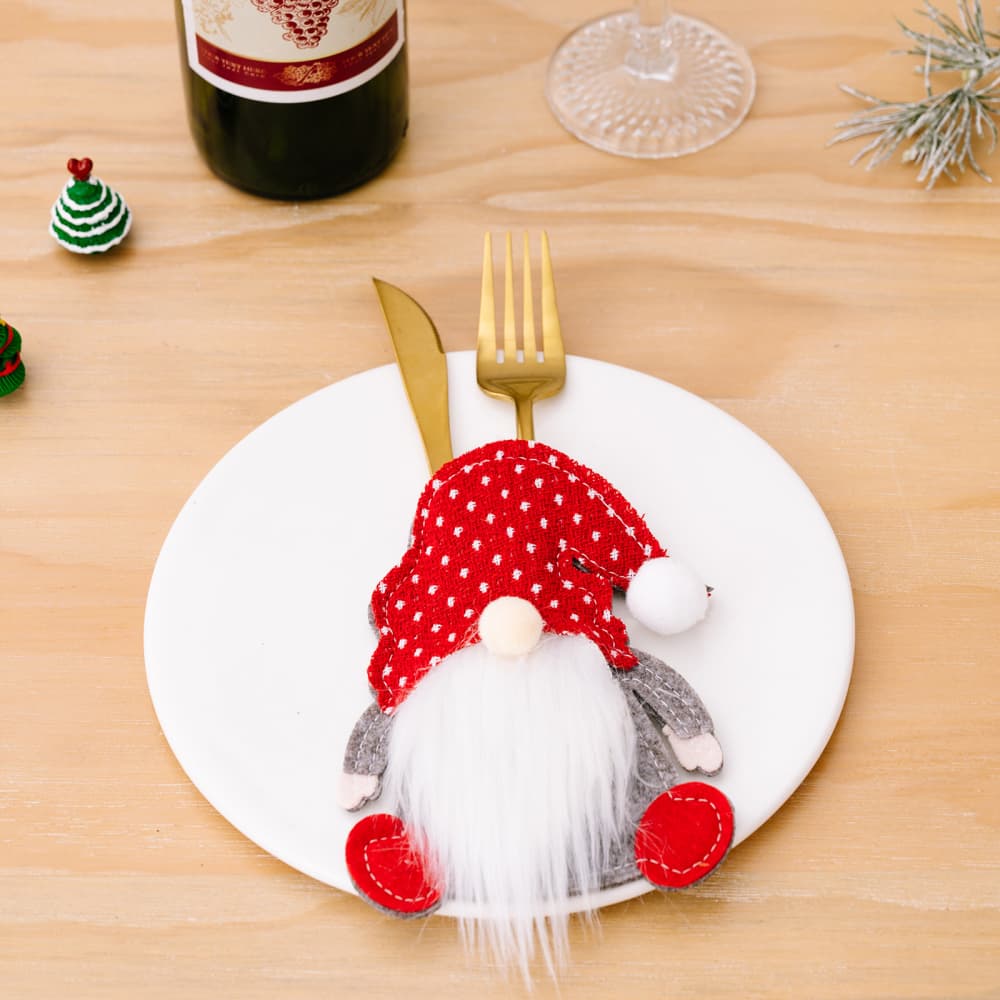 3 - Piece Faceless Gnome Cutlery Holders - Red - Gnome Style