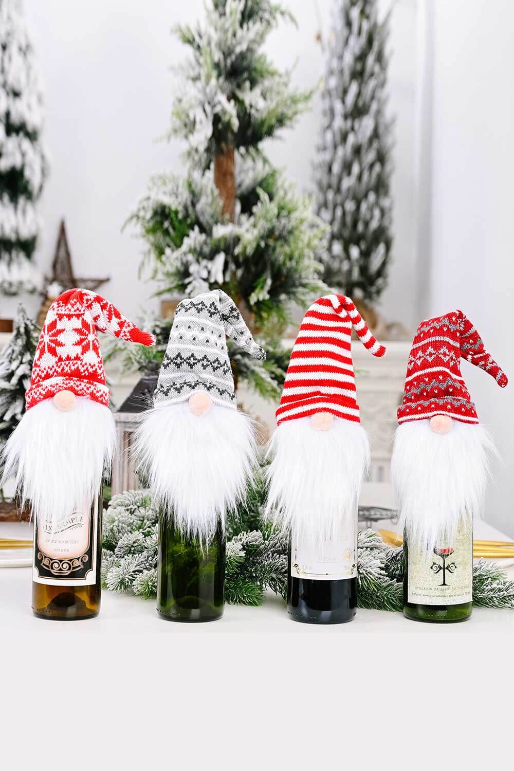 4 - Pack Christmas Faceless Gnome Wine Bottle Covers - Santa Hat - Gnome Style