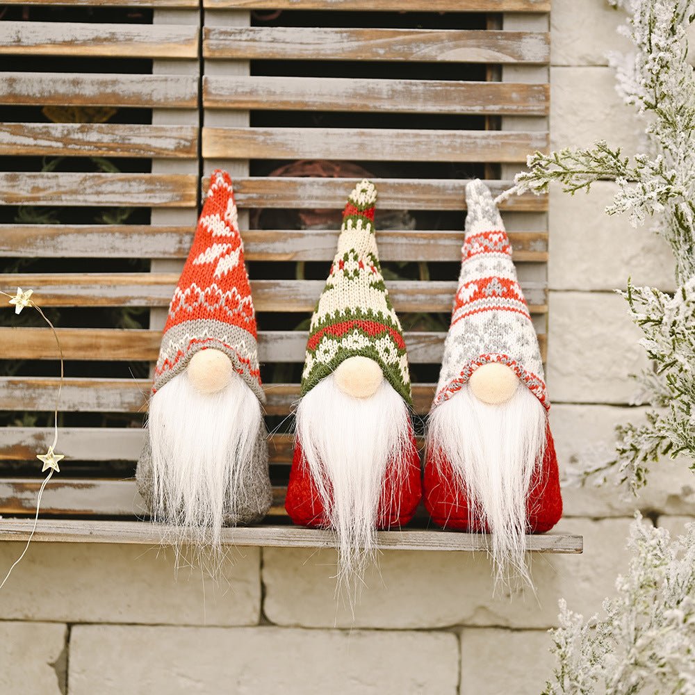 Assorted 2 - Piece Faceless Gnomes - Red - Gnome Style