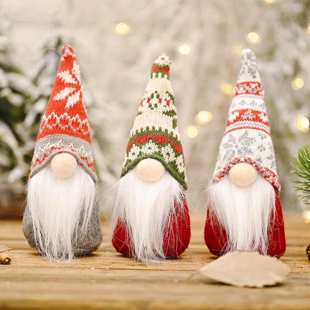 Assorted 2 - Piece Faceless Gnomes - Red - Gnome Style